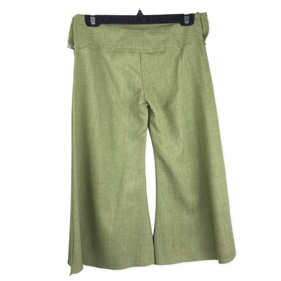 Y2K flared culottes - Picture 2 of 3